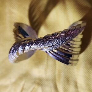 Rocks Elegant Silver Jewerly Accessory. Adjustable